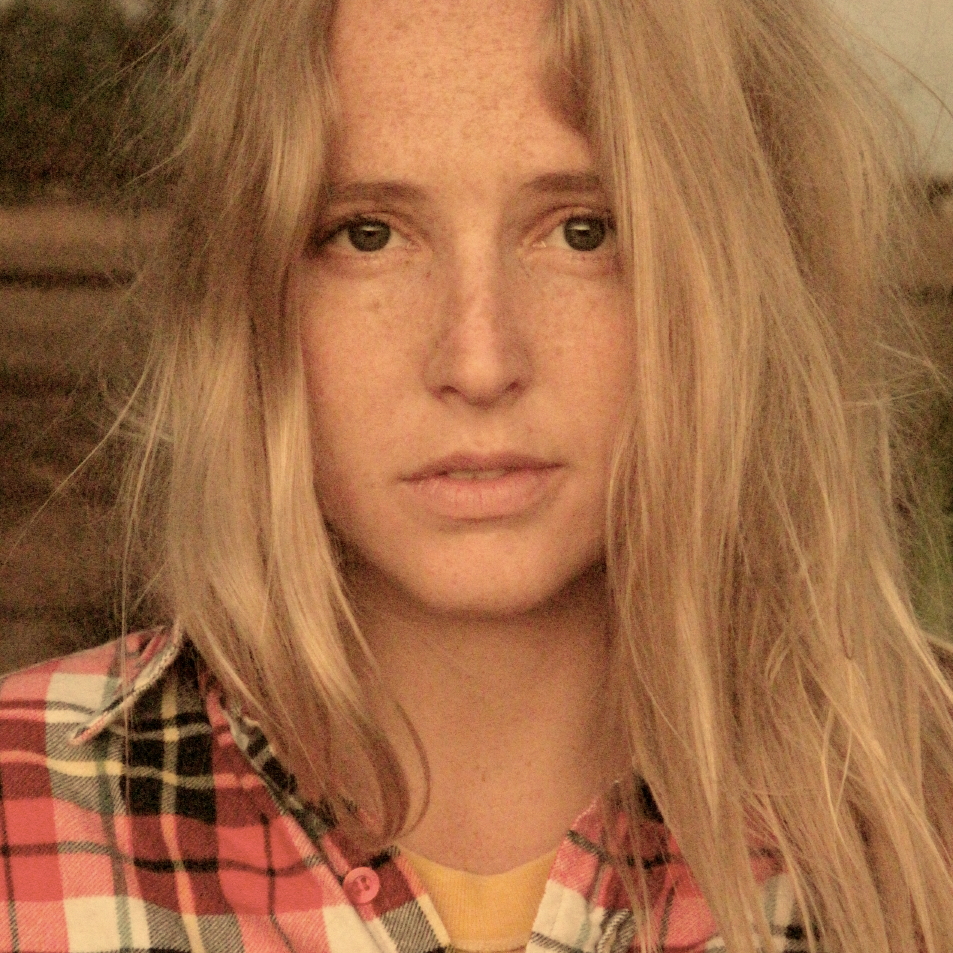 lissie_(c)_andrew_calder