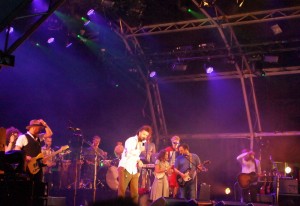 Alex Ebert, Edward Sharpe and the Magnetic Zeros, Somerset House, London