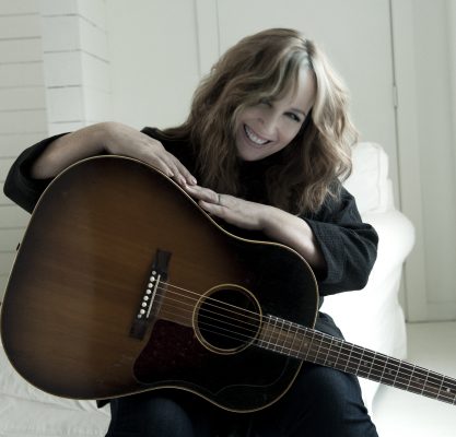 Gretchen Peters